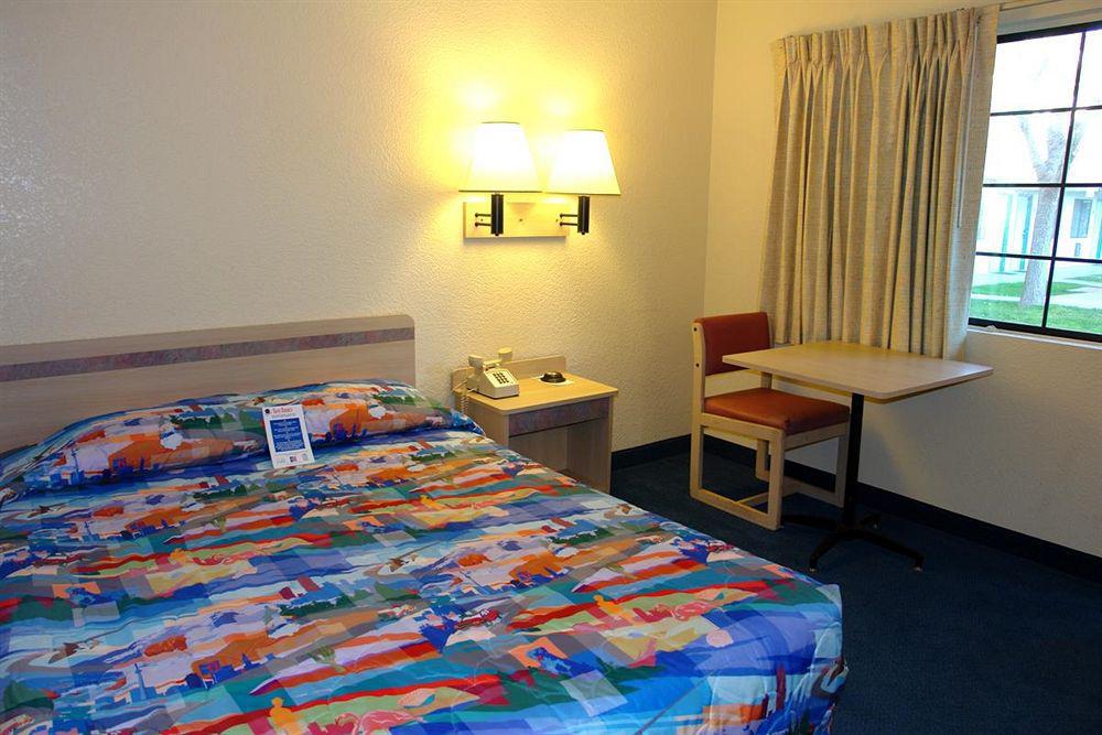 Motel 6-Barstow, Ca Ngoại thất bức ảnh